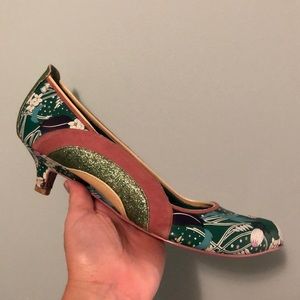 Irregular Choice size 9 kitten heels